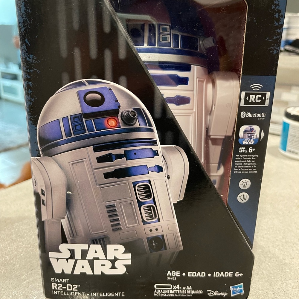 RC R2D2